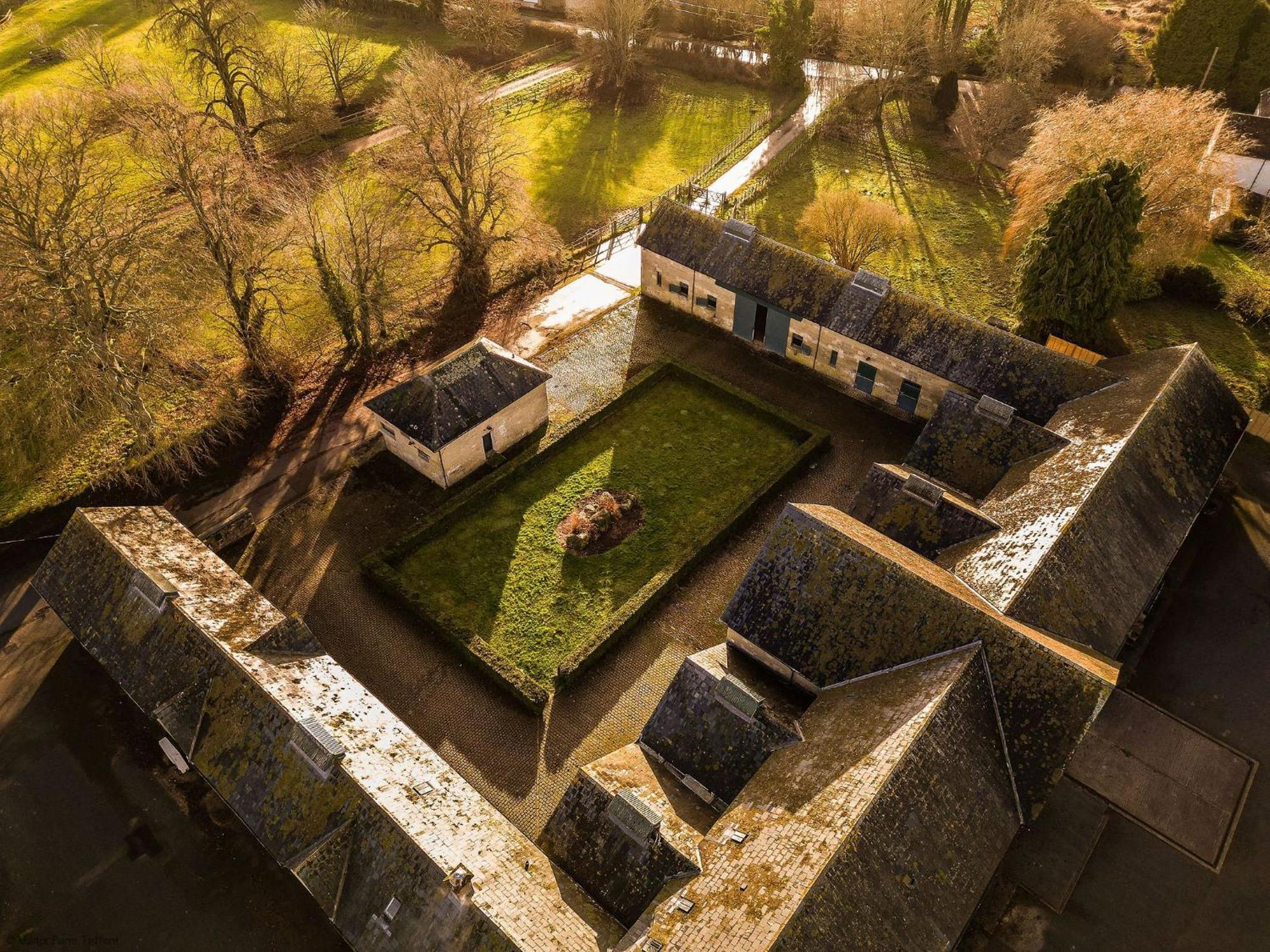 Stable Cottage Teffont Magna Luaran gambar